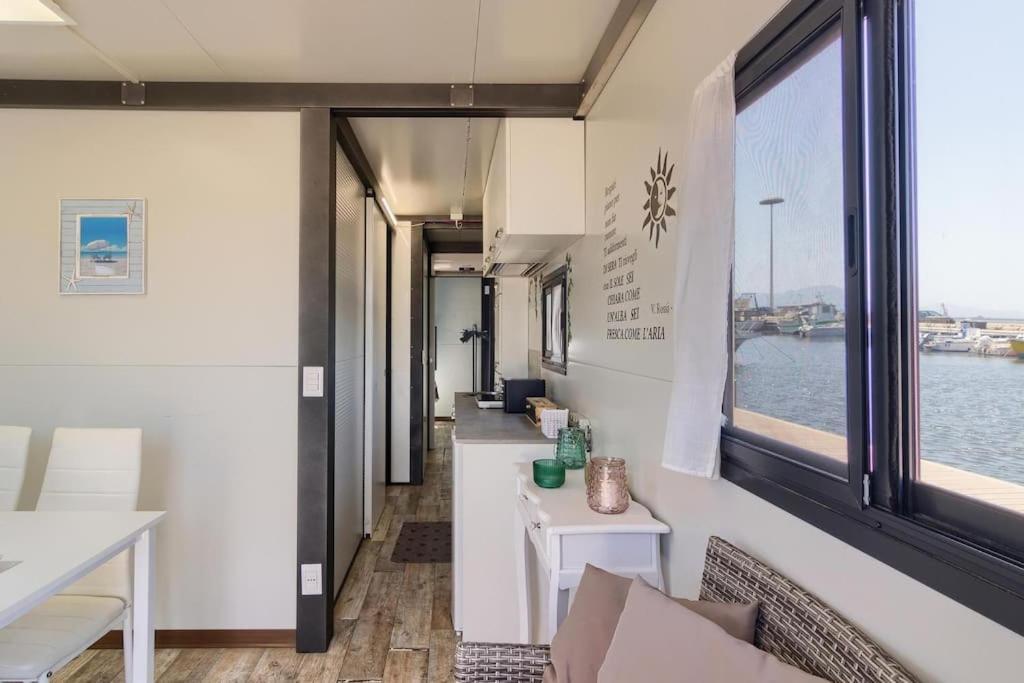 Houseboat Sardinia Suite Cagliari Buitenkant foto